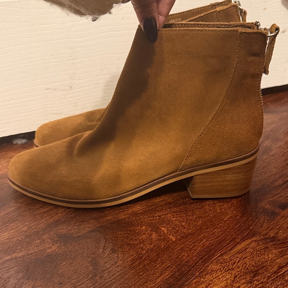 Steve Madden Brown Suede Ankle Booties sz 8.5
